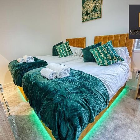 Two Bedroom - Central Peterborough - New Year Discount Eksteriør billede