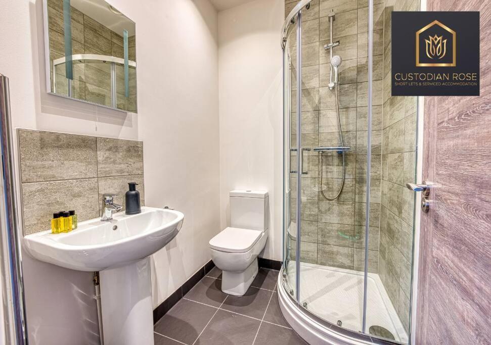 Two Bedroom - Central Peterborough - New Year Discount Eksteriør billede