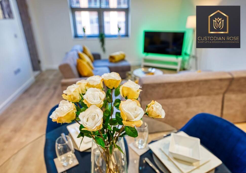 Two Bedroom - Central Peterborough - New Year Discount Eksteriør billede